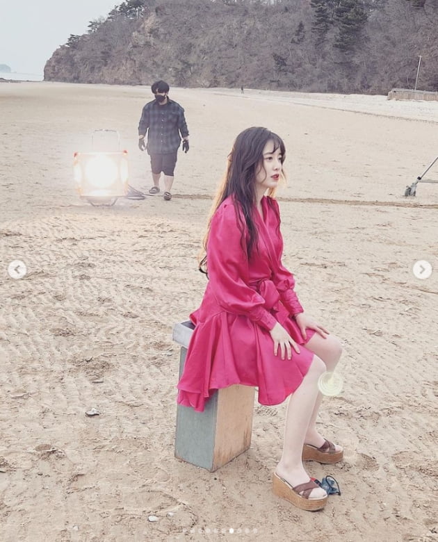 구혜선, 봄에 핀 꽃같은 청순함...젓가락 각선미[TEN★]