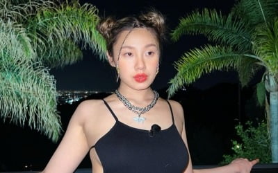 리정, 오은영 박사 놀라겠네…금쪽이의 '과감' 끈나시 패션 [TEN★]