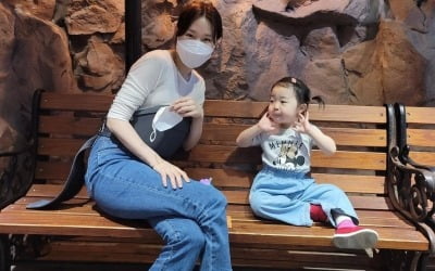 '애둘맘' 이지혜, '애 하나'였던 시절 추억 "두 배 힘들다고 누가 그랬냐" [TEN★]