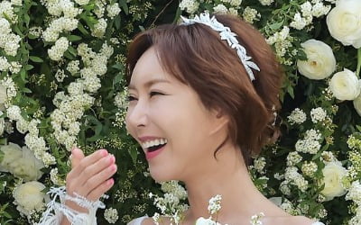 슈, 죽음 대신 '회생'의 발버둥…도박으로 날린 돈 변제[TEN스타필드]