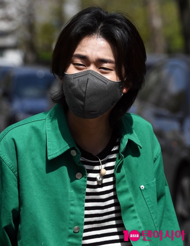 [TEN 포토] 이무진 '마초남의 매력'