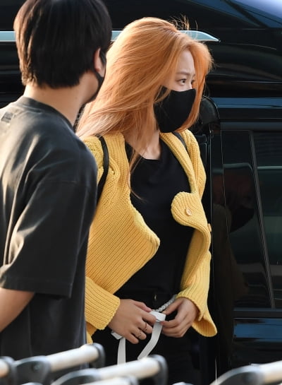 [TEN 포토] 블랙핑크 제니 '강렬한 오렌지 헤어'