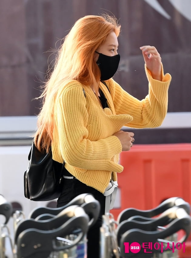 [TEN 포토] 블랙핑크 제니 '노을도 질투하는 미모'