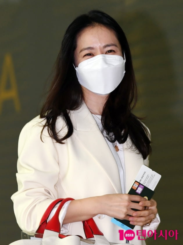 [TEN 포토] 손예진 '허니문에 들뜬 마음'