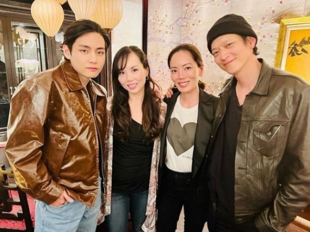 방탄소년단 뷔, 어린시절 롤모델 강동원 美서 조우한 이유?