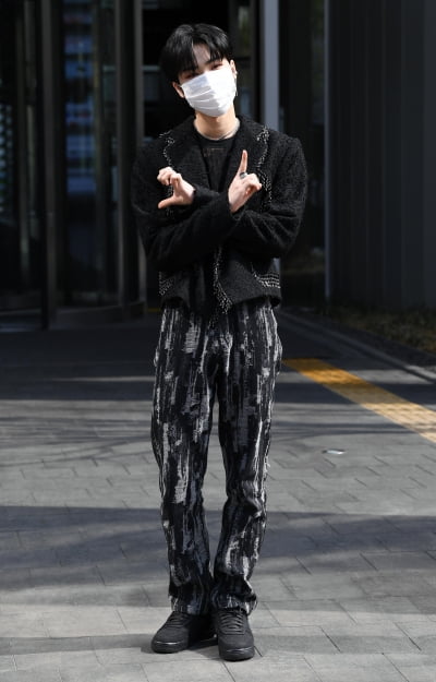 [TEN 포토] 나인아이 주형 '샤프한 시그니처'