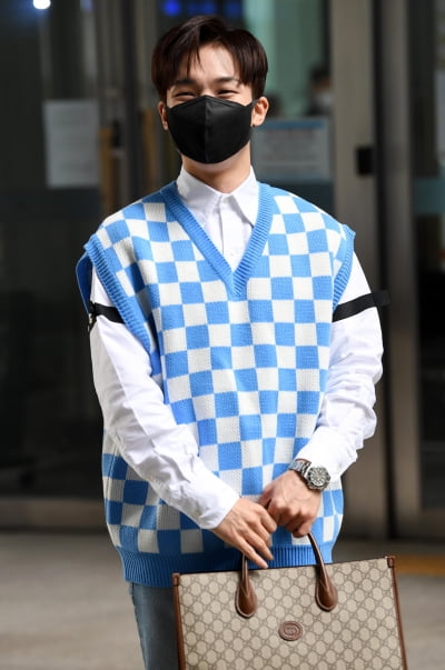 [TEN 포토] 양지원 '애교 눈웃음'