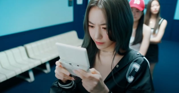 사진=르세라핌 유튜브 캡처