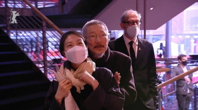 제72회 베를린영화제에 참석한 김민희와 홍상수 감독.
