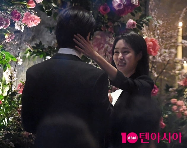 [단독][TEN 포토] 김태현♥미자 결혼 '내 사랑 울지마'