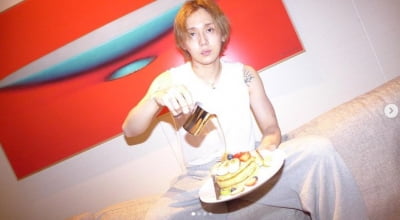 '현아♥' 던, 달달한 디저트...달콤한 러브[TEN★]