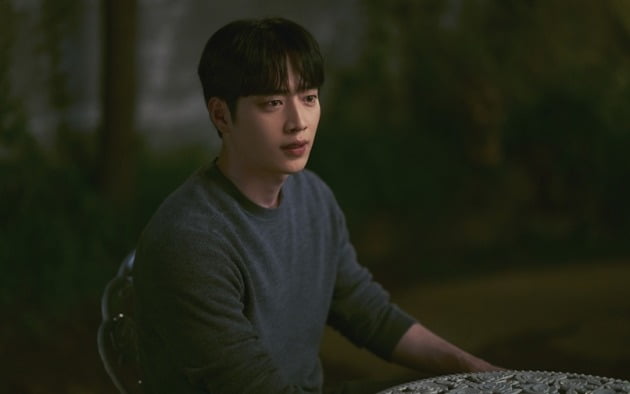 서강준, 키플레이어 활약 톡톡…흐름까지 주도한 텐션王('그리드')