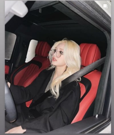 전소미, 4억 드림카에서 멋지게...MZ세대는 남달라[TEN★]