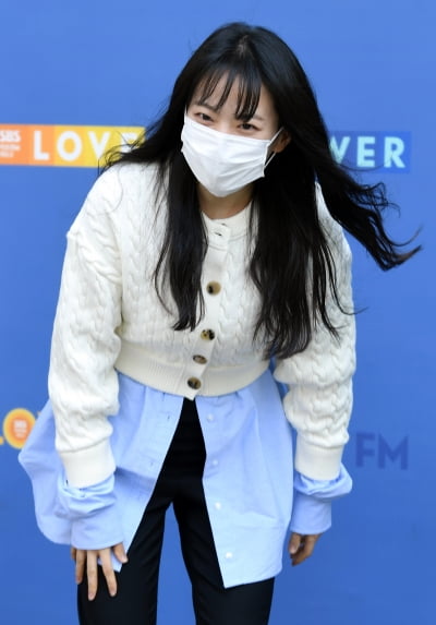 [TEN 포토] 천우희 '생방송 들어가요'