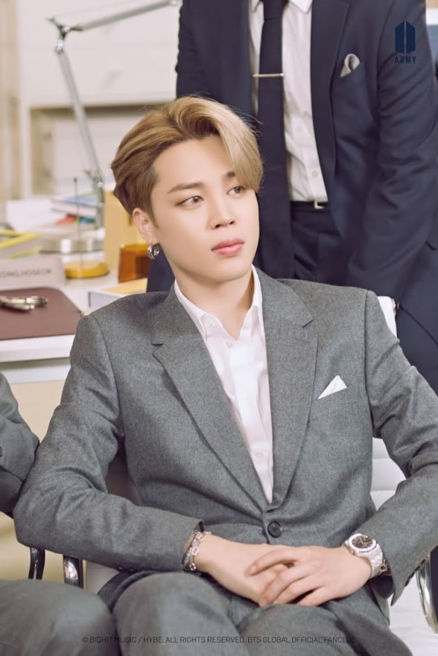 방탄소년단 지민 '도슨트 마케팅 성공' 대표 예시 주목...JTBC 특파원 25시 방송 등장