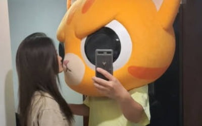 [종합] 김준호, ♥김지민과 뽀뽀사진 공개 "무릎 꿇고 고백, 애칭은 '조랑이'" ('미우새')