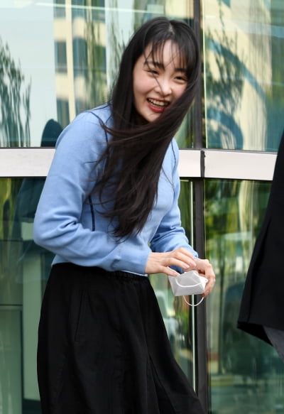 [TEN 포토] 김민하 '라디오에서 만나요~'
