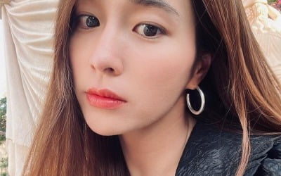 '이병헌♥' 이민정, 대리시험 요청한 팬에 '아슬아슬' 현답 "잘 본다는 보장 없어도 괜찮나요" [TEN★]