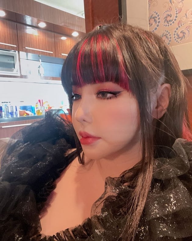 /사진=박봄 인스타그램