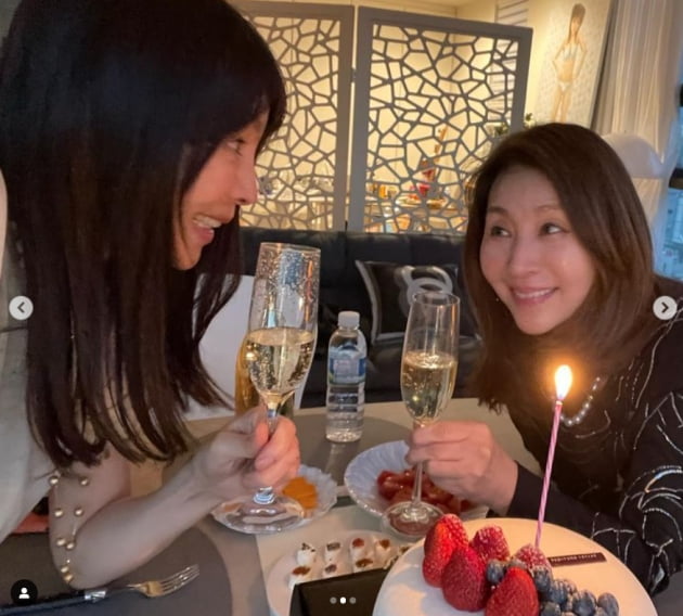황신혜, 최명길 언니와 생일 파티...몇십년째 찐 우정 포에버~[TEN★]