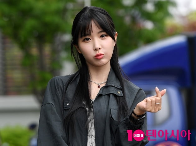 [TEN 포토] 조현영 '심쿵 하트'