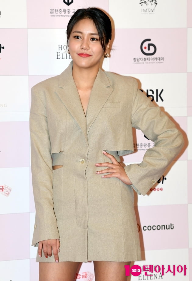 [TEN 포토] AOA 혜정 '섹시한 옆트임'