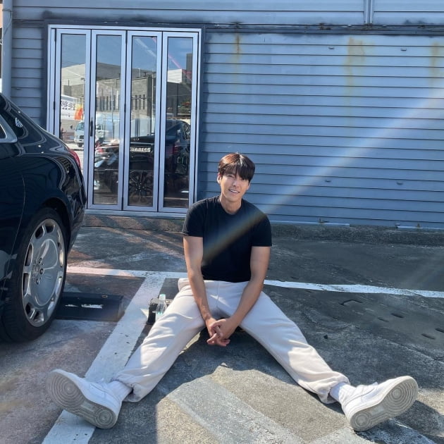 /사진=김우빈 인스타그램