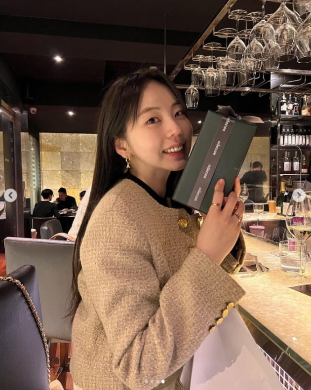 안소희, 미모가 반칙이야...행복한 미소[TEN★]