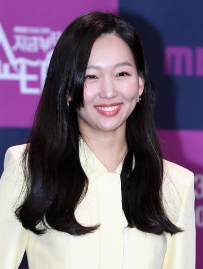 [TEN 포토] 진기주 '어떻게 봐도 예쁨 한가득'