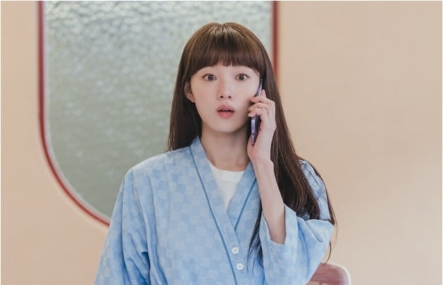 '별똥별' 이성경./사진제공=tvN
