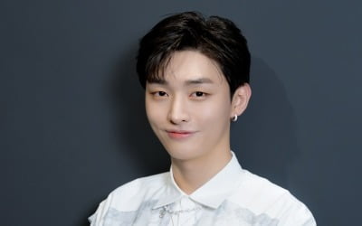 [종합] '컴백' 윤지성 "데뷔 후 회사에 '빚'져…워너원 때만큼 주목 못 받아"