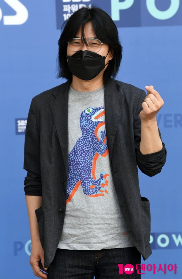 [TEN 포토] 김지훈 감독 '영화 '니 부모 얼굴이 보고싶다' 사랑해주세요'