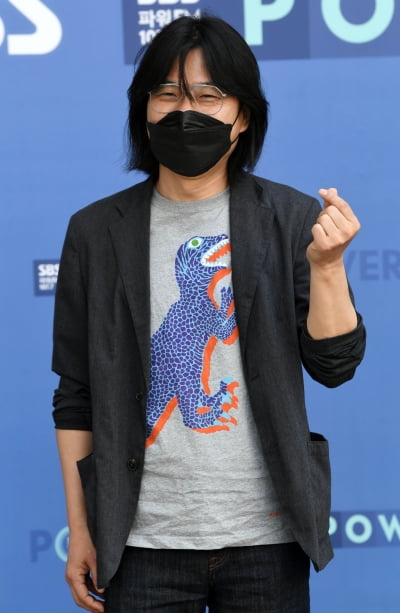 [TEN 포토] 김지훈 감독 '영화 '니 부모 얼굴이 보고싶다' 사랑해주세요'