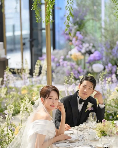 "축하 감사" 박군♥한영, 8살·8cm 극복 후 부부 됐다…꽃보다 아름다워[TEN★]