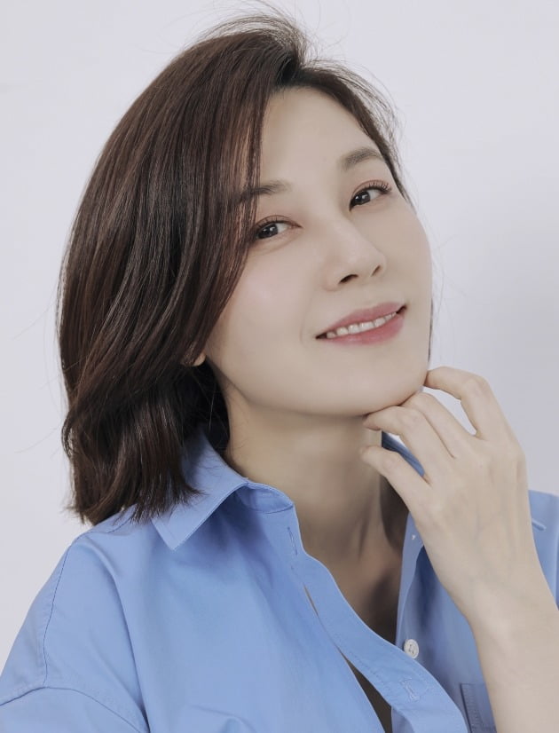 배우 김하늘./사진제공=아이오케이 컴퍼니