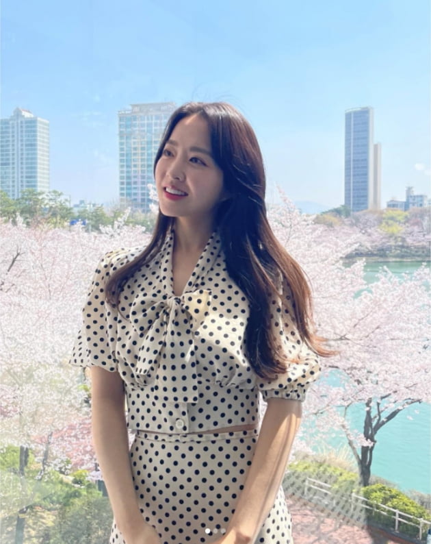 박보영, 뽀블리 '유퀴즈' 출연 인증샷...꽃 기죽이는 미소[TEN★]