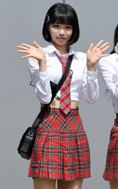 [TEN 포토] 김채원 '귀여운 단발머리'