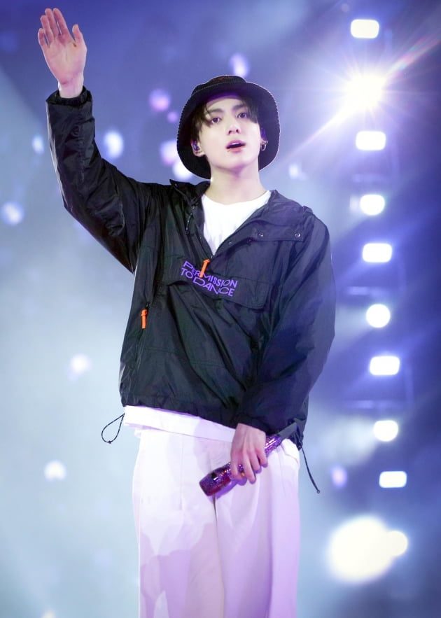 방탄소년단 정국 문체부 '2021 한류 보고서'서 게시글 수 '유튜브' 男아이돌 1위