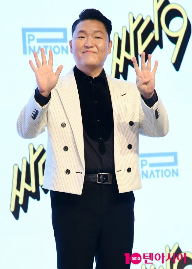 [TEN 포토] 싸이 '정규9집으로 인사드려요'
