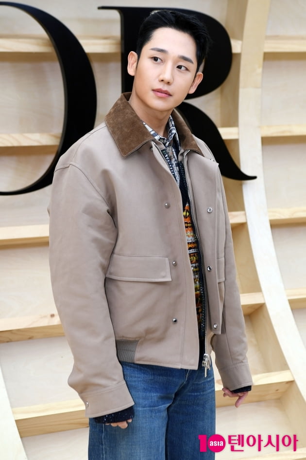 [TEN 포토] 정해인 '소녀들 심쿵하게 만들어~'