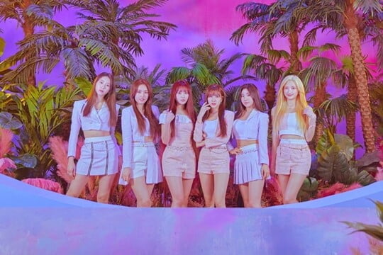 아일리원, '사랑아 피어라' 1주차 활동 성료…MV 조회수 480만 뷰 돌파