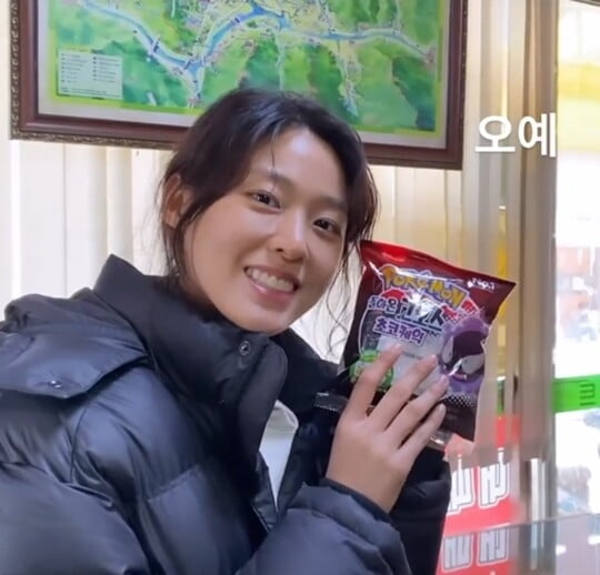 (사진=설현 SNS)