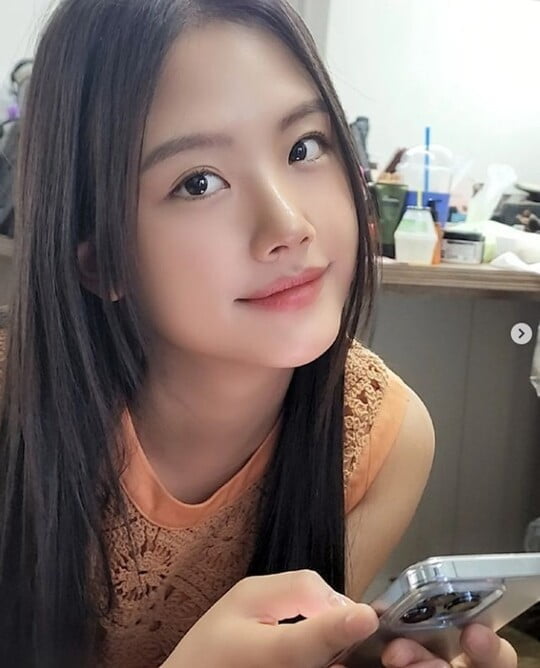 '이동국 딸' 재시, 미코 출신 母  닮아 이미 완성형 비주얼…중학생 맞아? [TEN★]