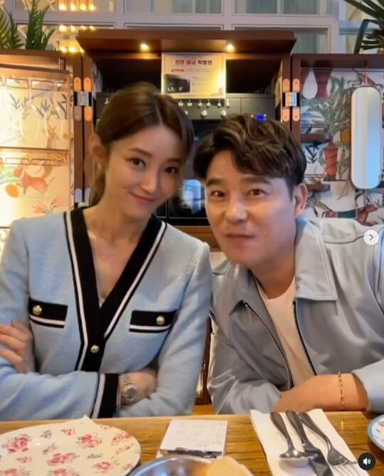 임창정, ♥18살 연하 아내 서하얀 미모 놀랍네…연예인 착각할 정도 [TEN★]