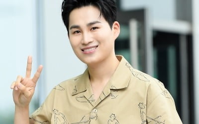 [TEN차트] 김희재, 가족 예능에 출연하면 활약할 남자 트로트 가수 1위