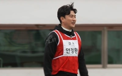 안정환·이동국·조원희·정조국 '감코진' 전원 필드 투입…박힌돌 vs 굴러온돌 '빅매치' ('뭉찬2')
