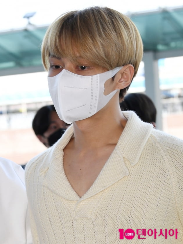 [TEN 포토] 세븐틴 준 '샤프한 옆선'