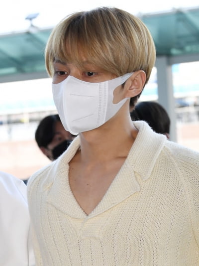 [TEN 포토] 세븐틴 준 '샤프한 옆선'
