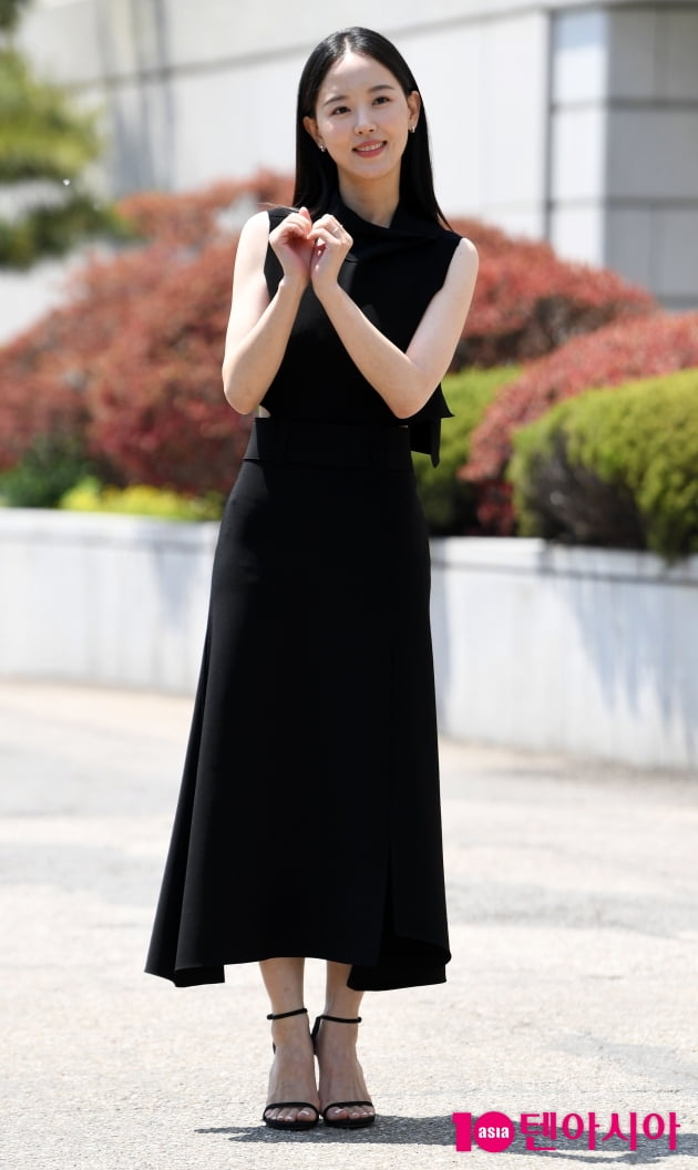 [TEN 포토] 강한나 '붉은 단심 사랑해주세요'