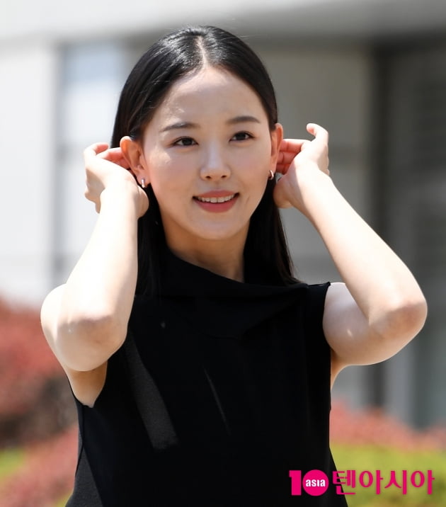 [TEN 포토] 강한나 '봄 햇살에 더해진 이쁨'